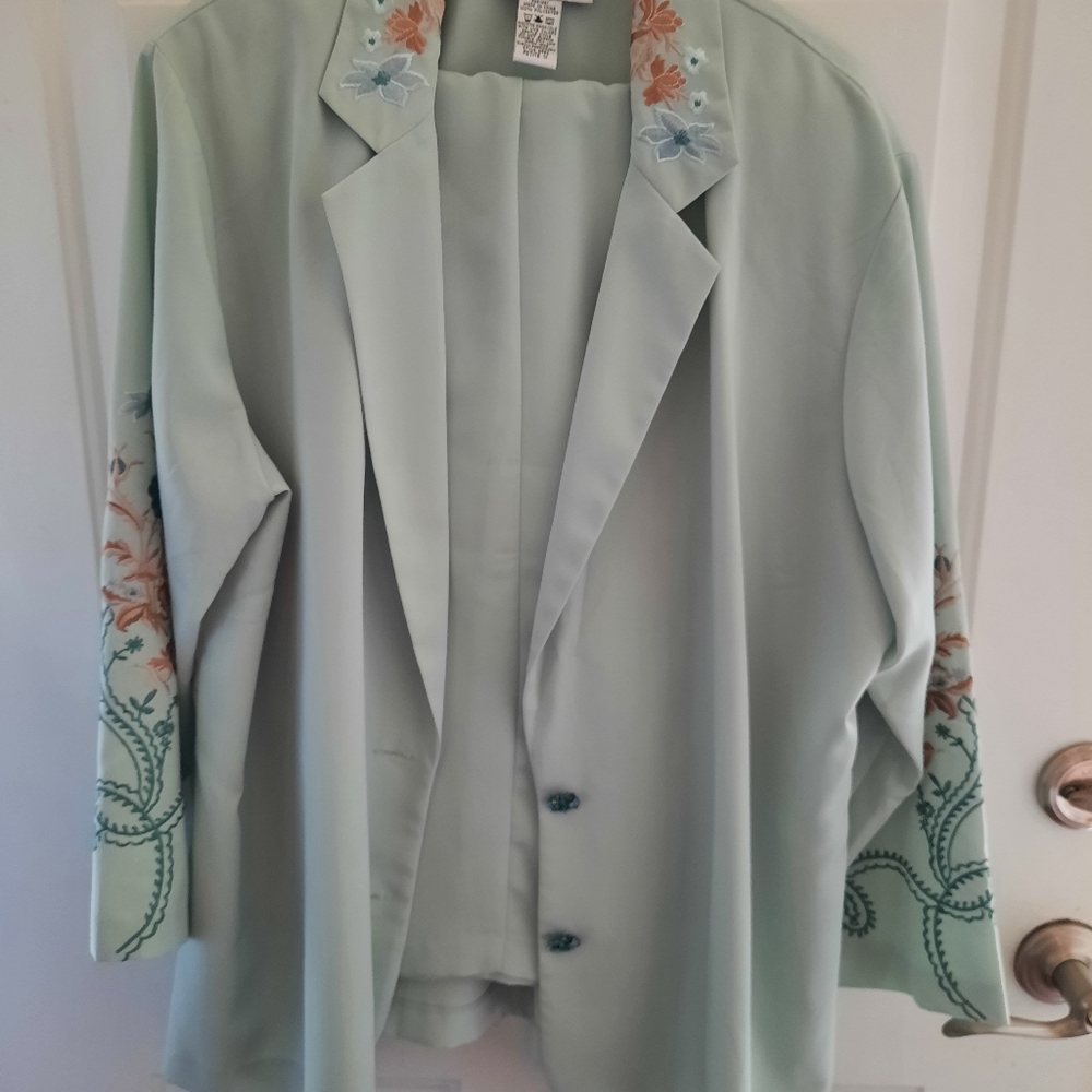 Maggie Sweet beautiful plus size jacket and pants matching outfit